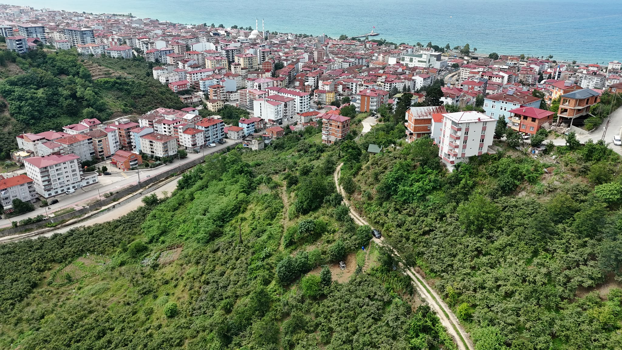 MABEL'DEN İSMETPAŞA MAH. FULL DENİZ MANZARALI FIRSAT ARSA